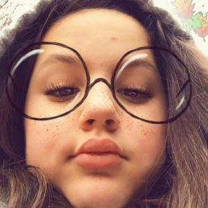 Meet your Posher, Cecilia